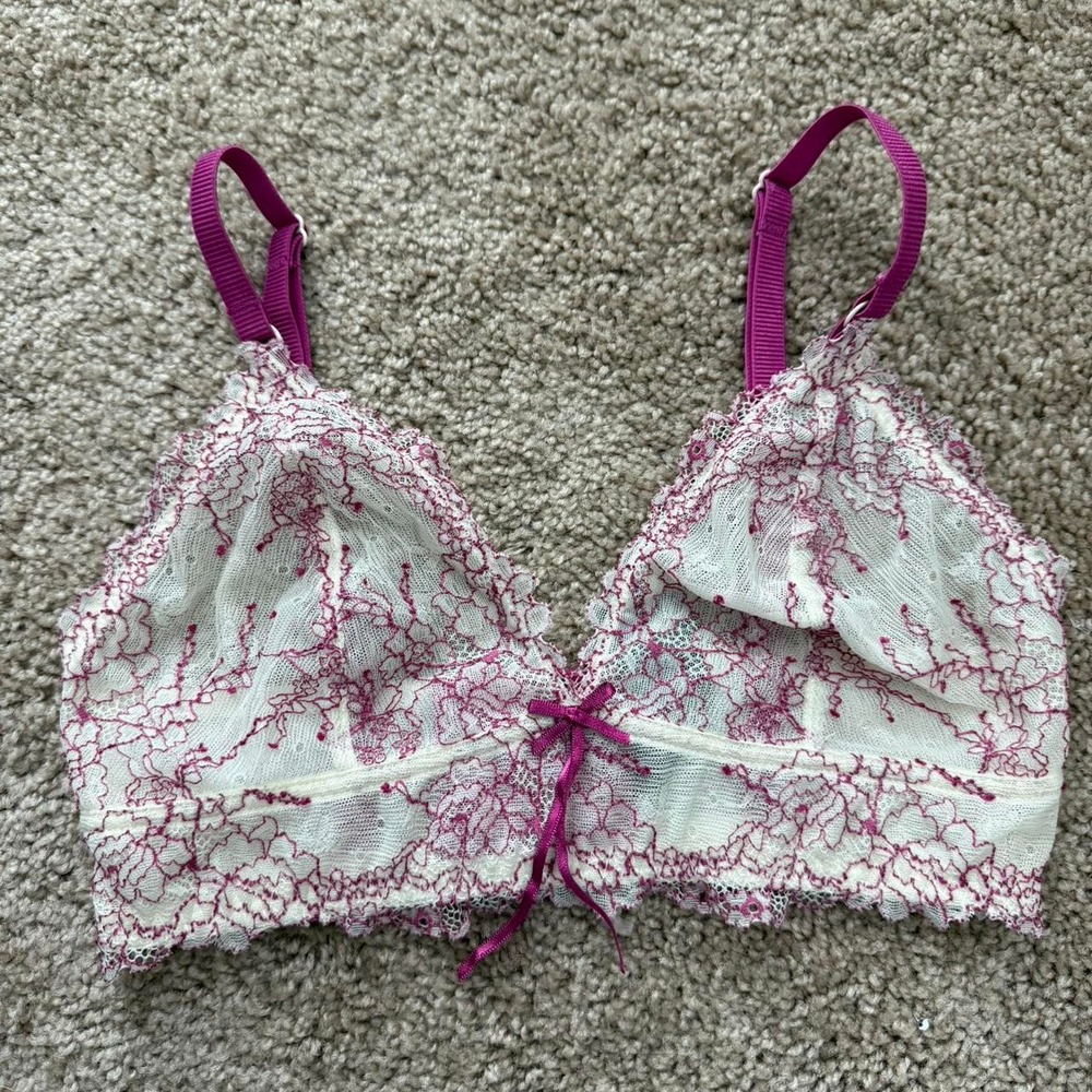 Heidi Klum Intimates Women White Pink Lace Bralette Bra Small H21-1166B